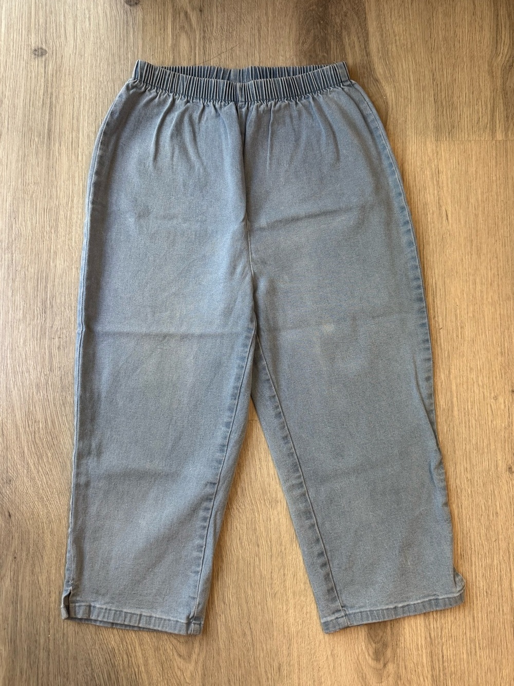Vintage St. John’s Bay Capri Pants | Size Small